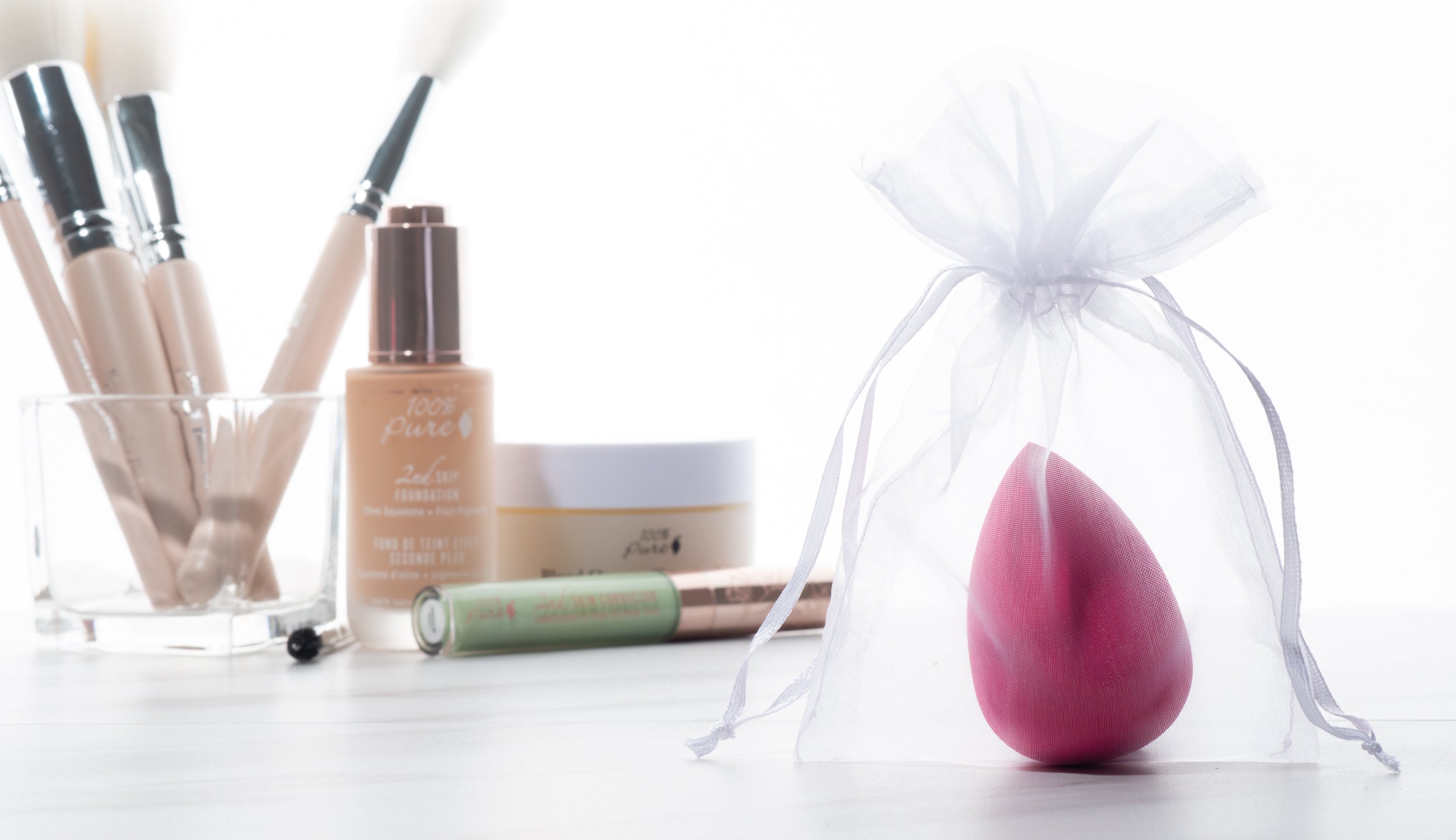 6 Storage Ideas For Your Makeup Blender | 100% Pure