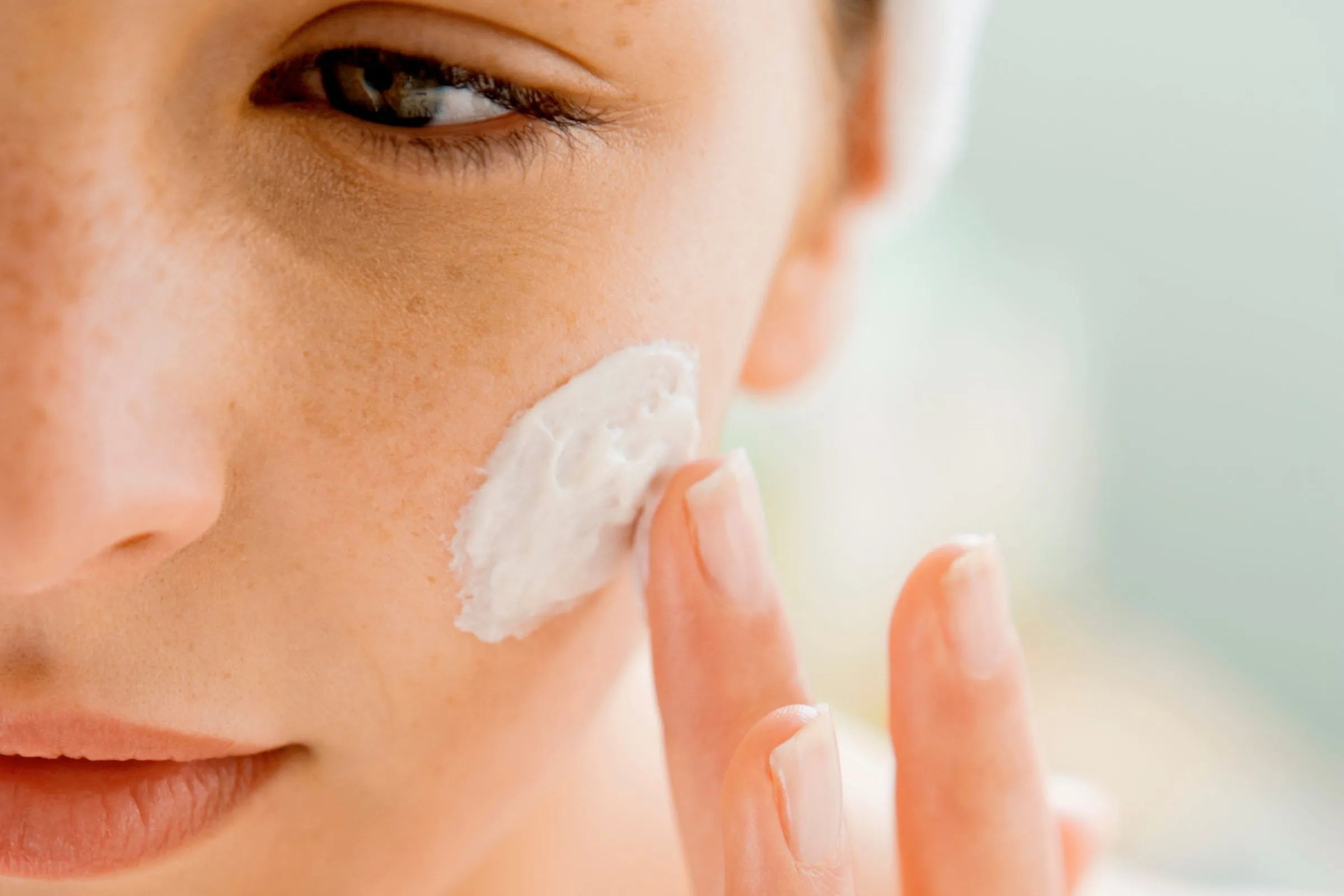 Moisturizers_for_Dry_Skin_Ranked_by_What_Works_and_What_Doesn_t