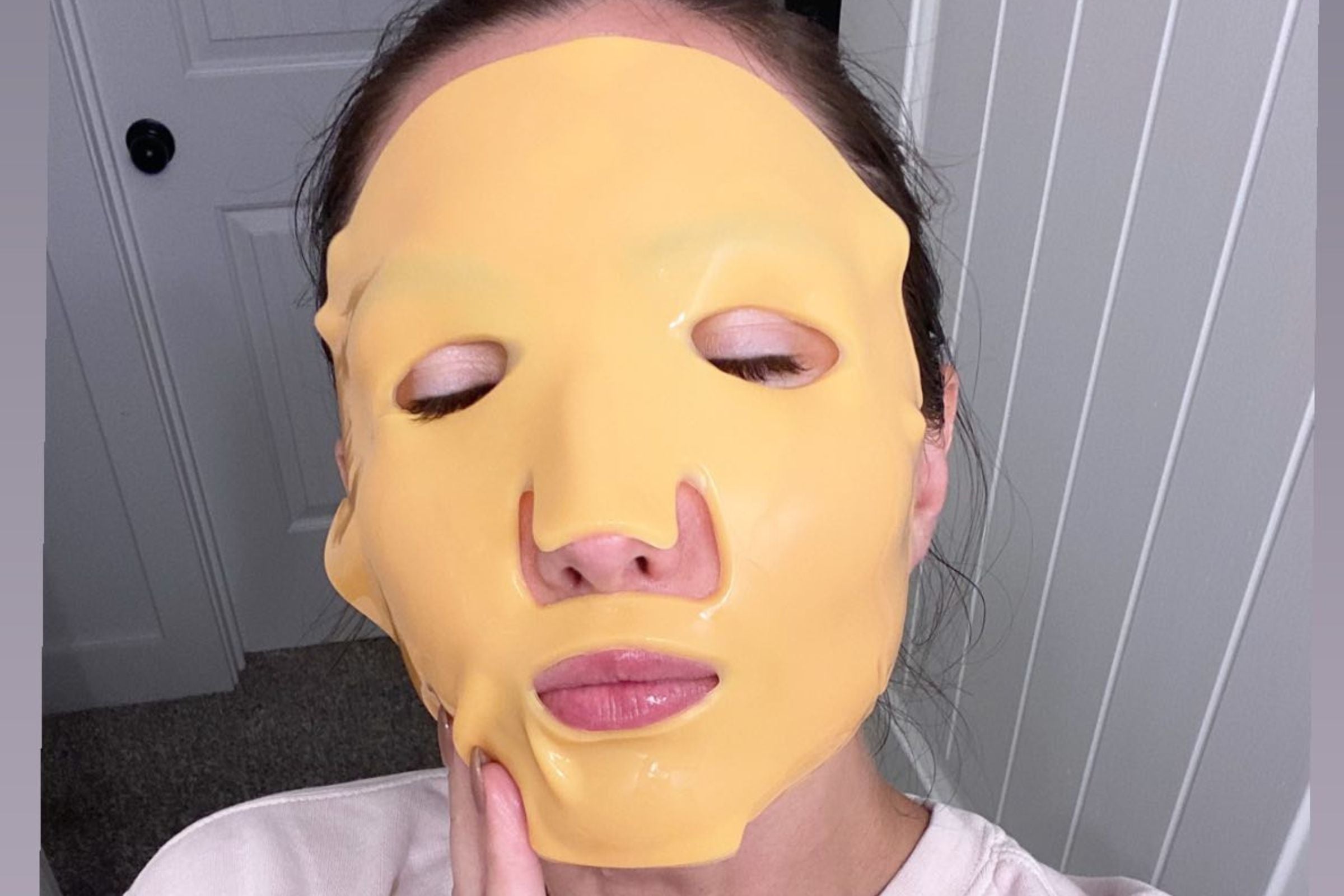 Woman_in_100__PURE_Ginseng_Face_Mask