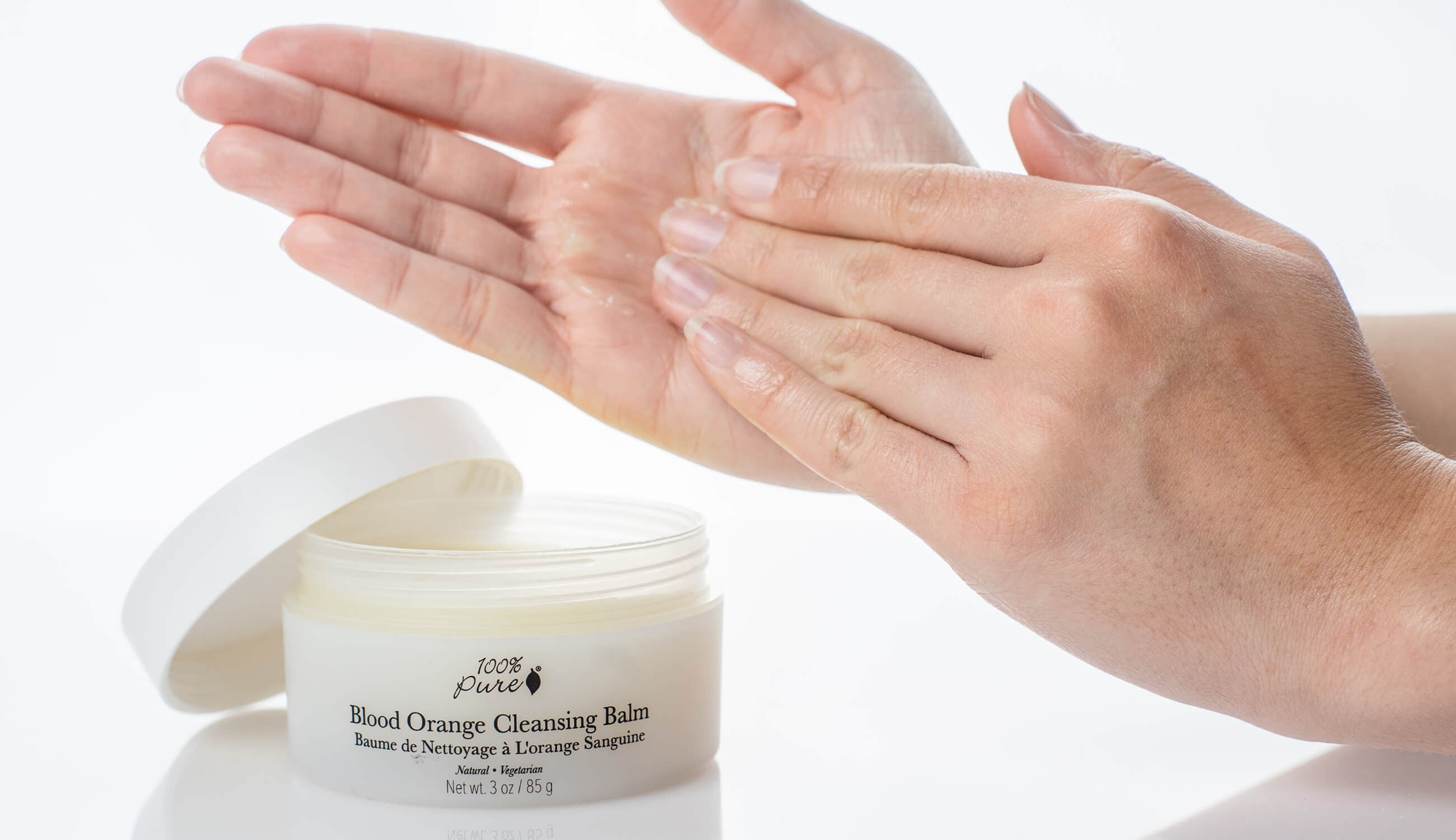 Cleansing balm hands