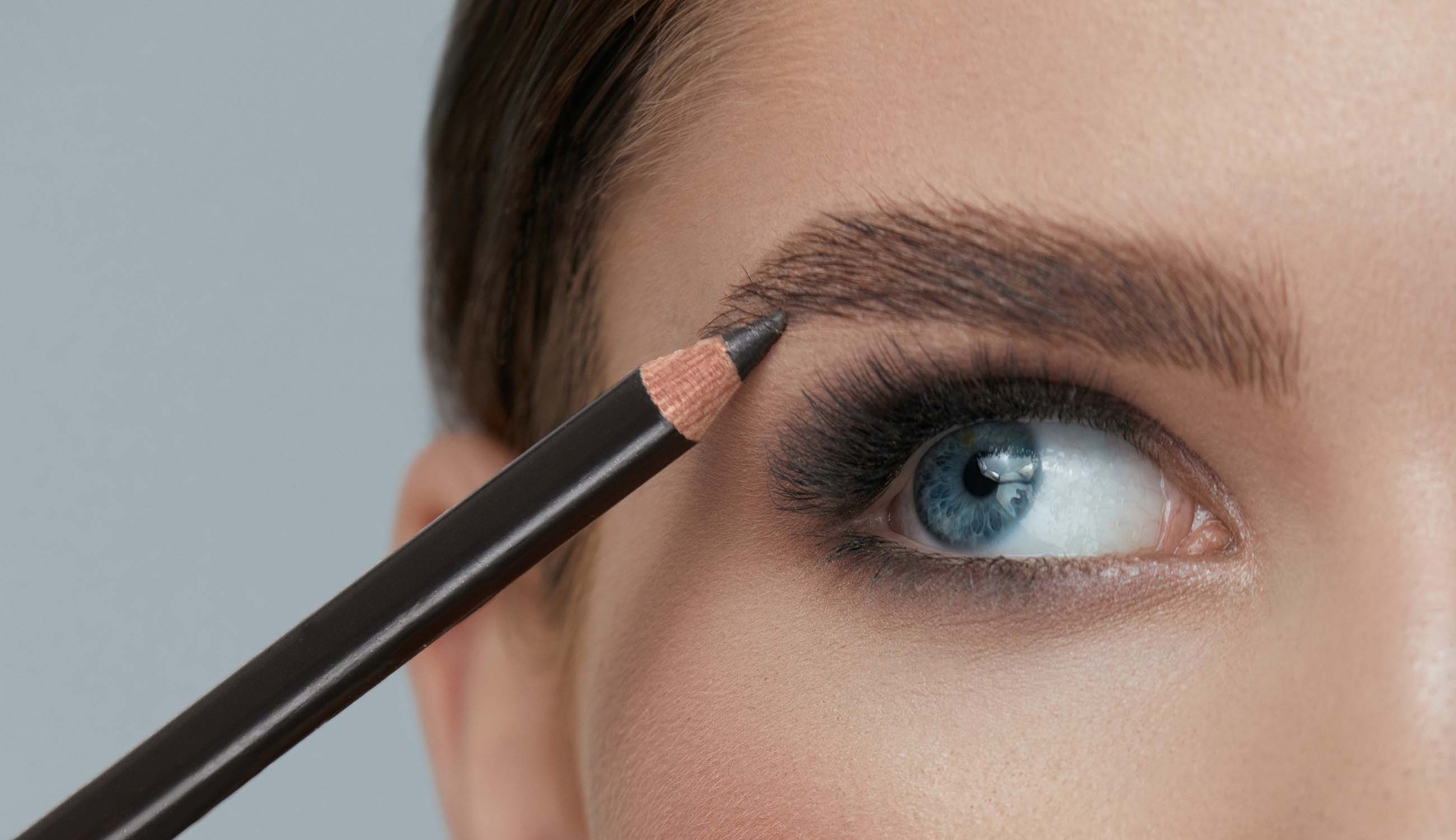 Closeup of eyebrow pencil.jpg